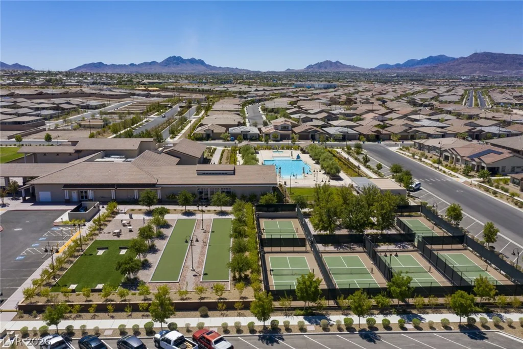 676 Otter Brook, Henderson, NV 89011