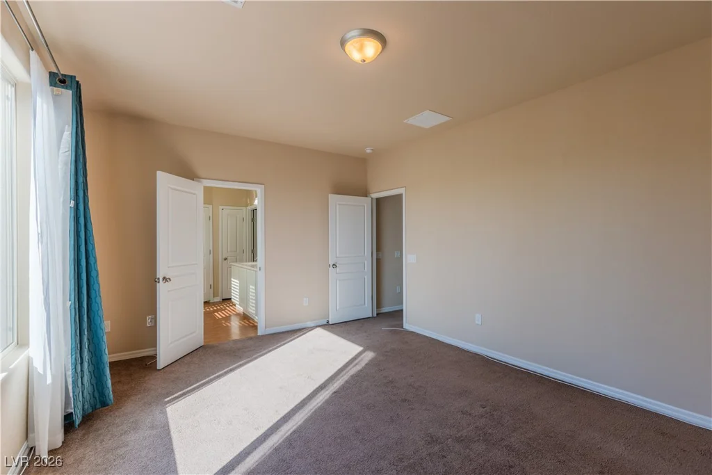 10279 Mopan, Las Vegas, NV 89178