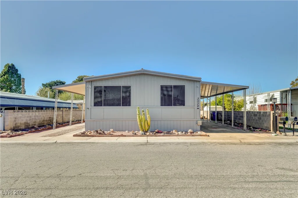 3539 Lost Hills, Las Vegas, NV 89122