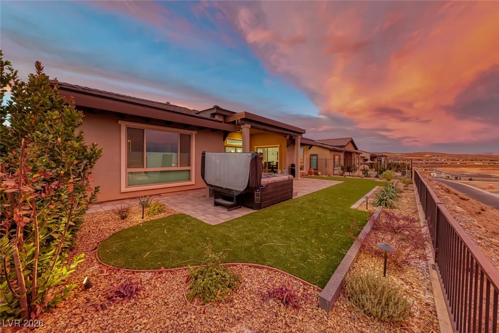 116 Stone Mesa, Henderson, NV 89011