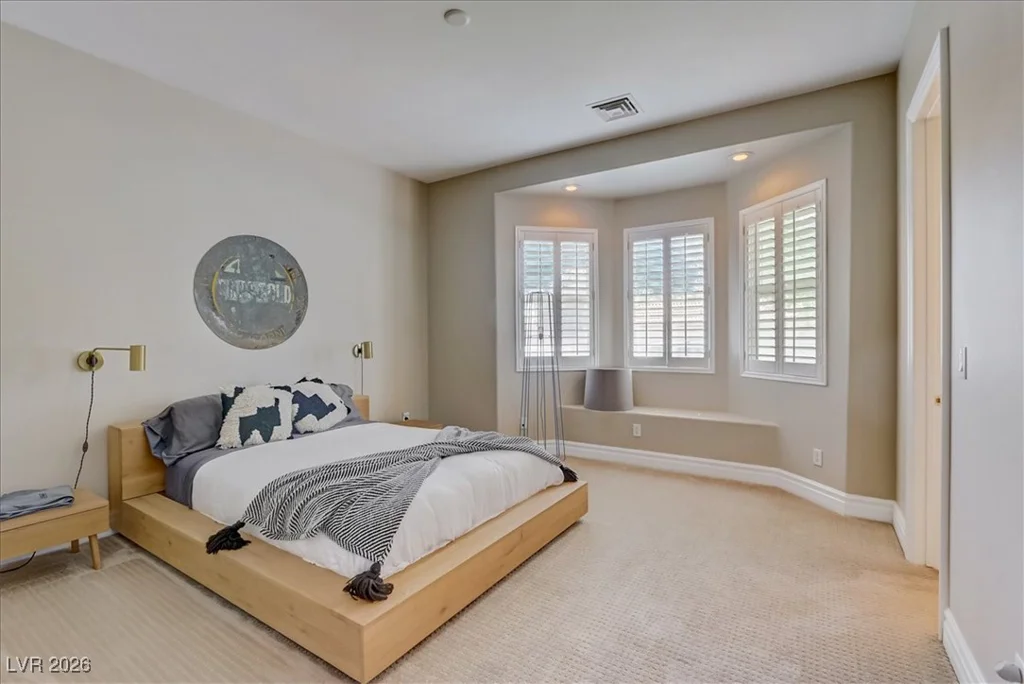 2500 Wimbledon, Las Vegas, NV 89107