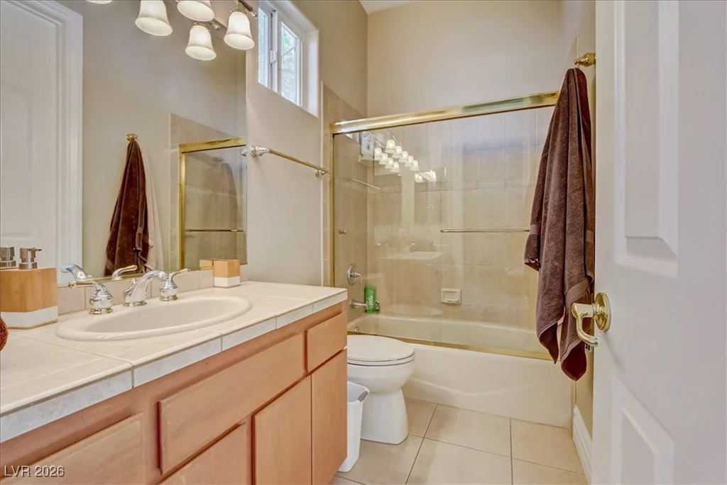 2500 Wimbledon, Las Vegas, NV 89107