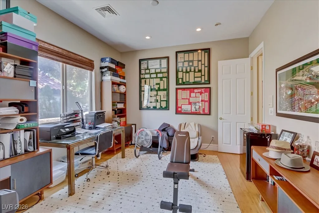 2500 Wimbledon, Las Vegas, NV 89107