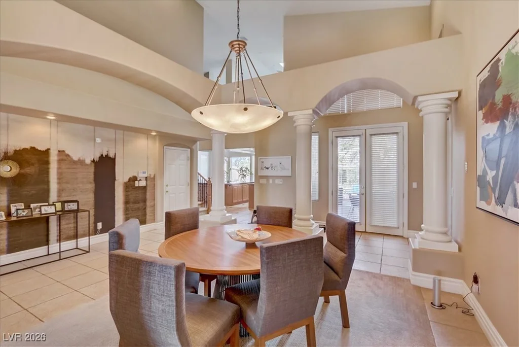 2500 Wimbledon, Las Vegas, NV 89107