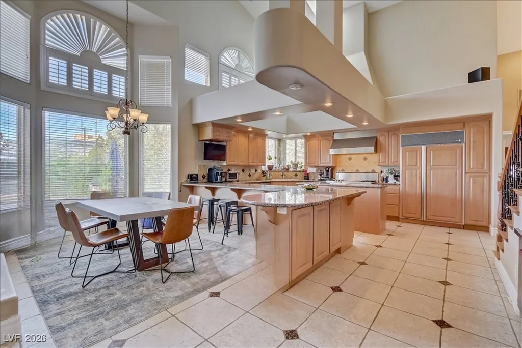 2500 Wimbledon, Las Vegas, NV 89107