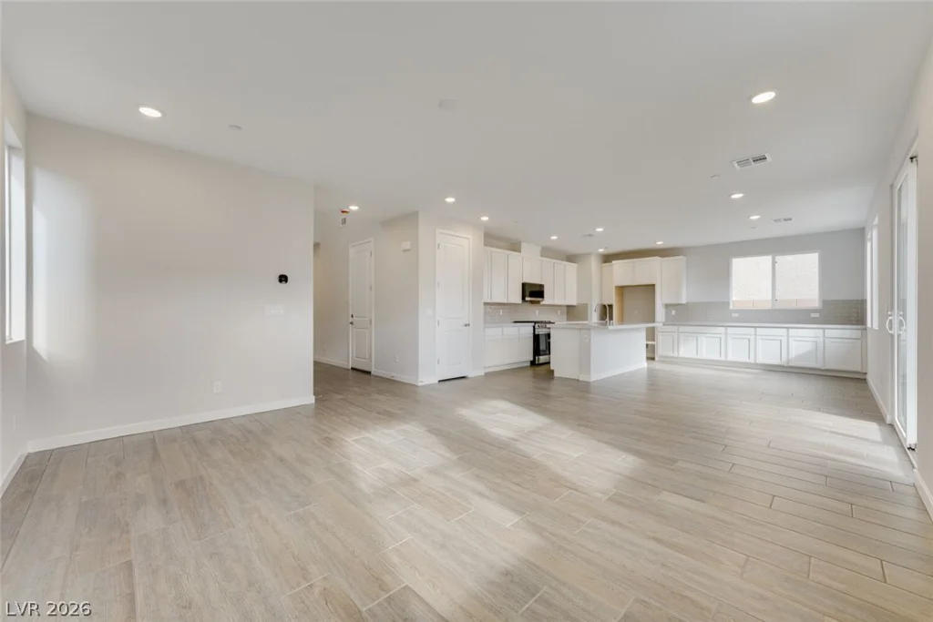 10781 Alamino, Las Vegas, NV 89166