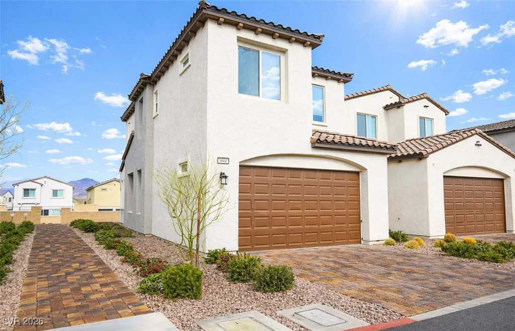 224 Vanhoy, Henderson, NV 89011