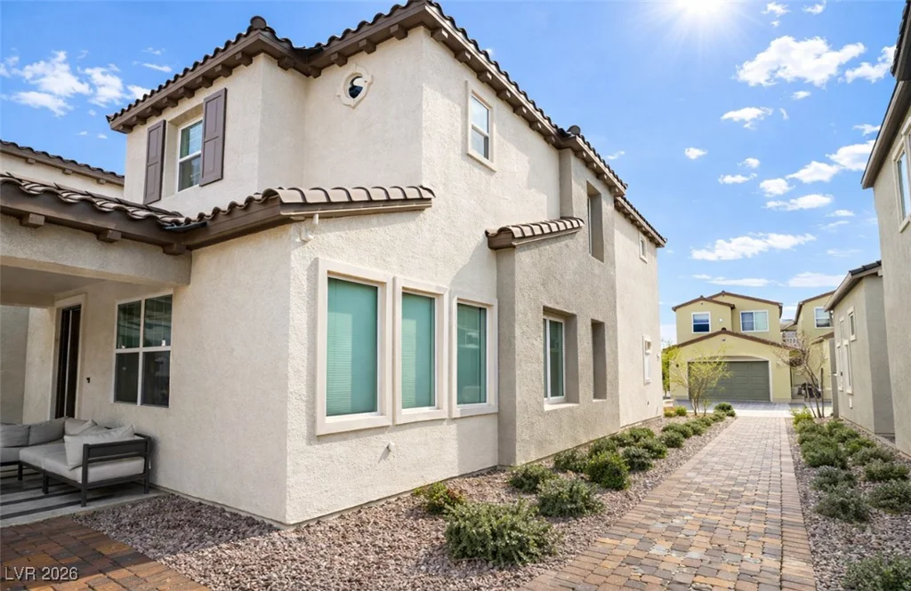224 Vanhoy, Henderson, NV 89011