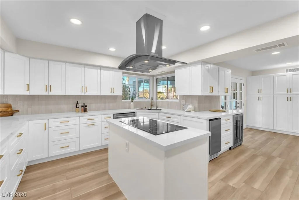 2868 Vista Del Sol, Las Vegas, NV 89120