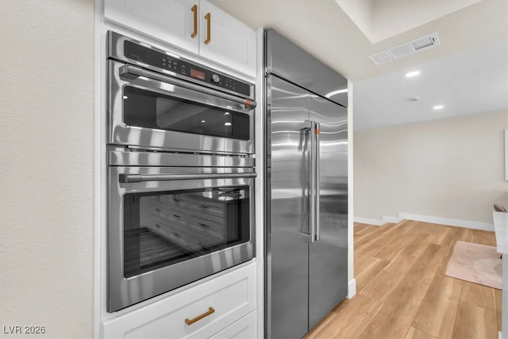 2868 Vista Del Sol, Las Vegas, NV 89120