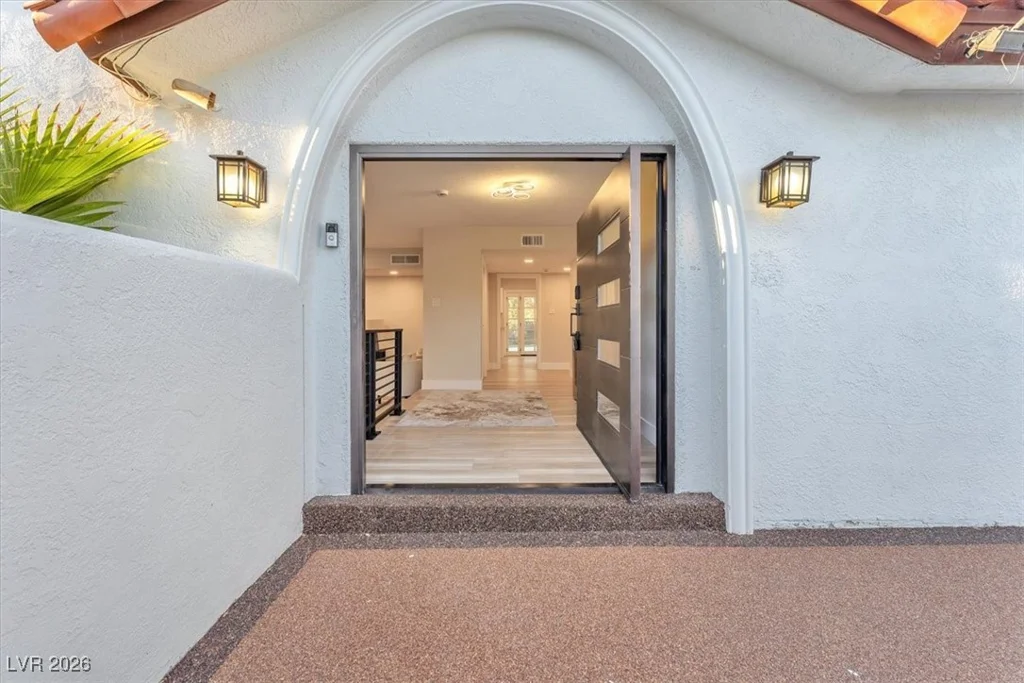 2868 Vista Del Sol, Las Vegas, NV 89120