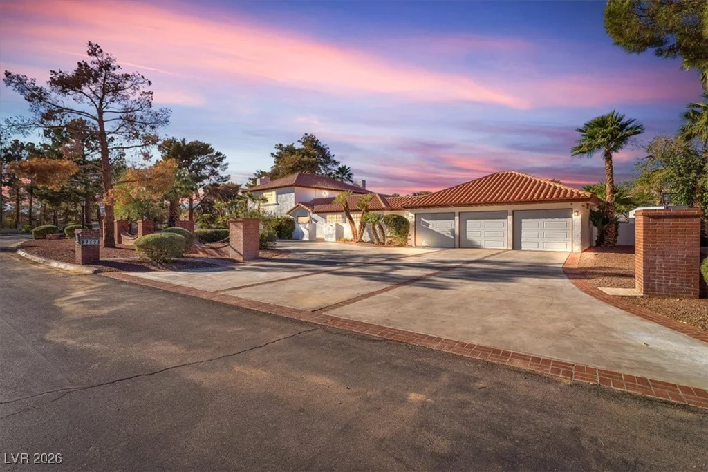 2868 Vista Del Sol, Las Vegas, NV 89120