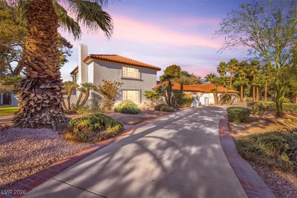 2868 Vista Del Sol, Las Vegas, NV 89120