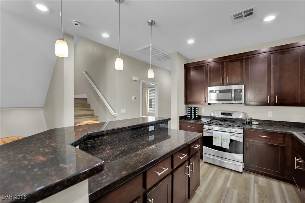9378 Hilgard, Las Vegas, NV 89178