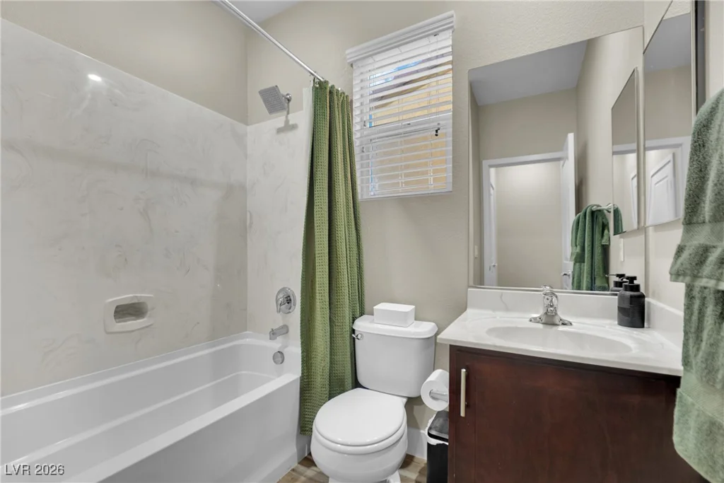 9378 Hilgard, Las Vegas, NV 89178