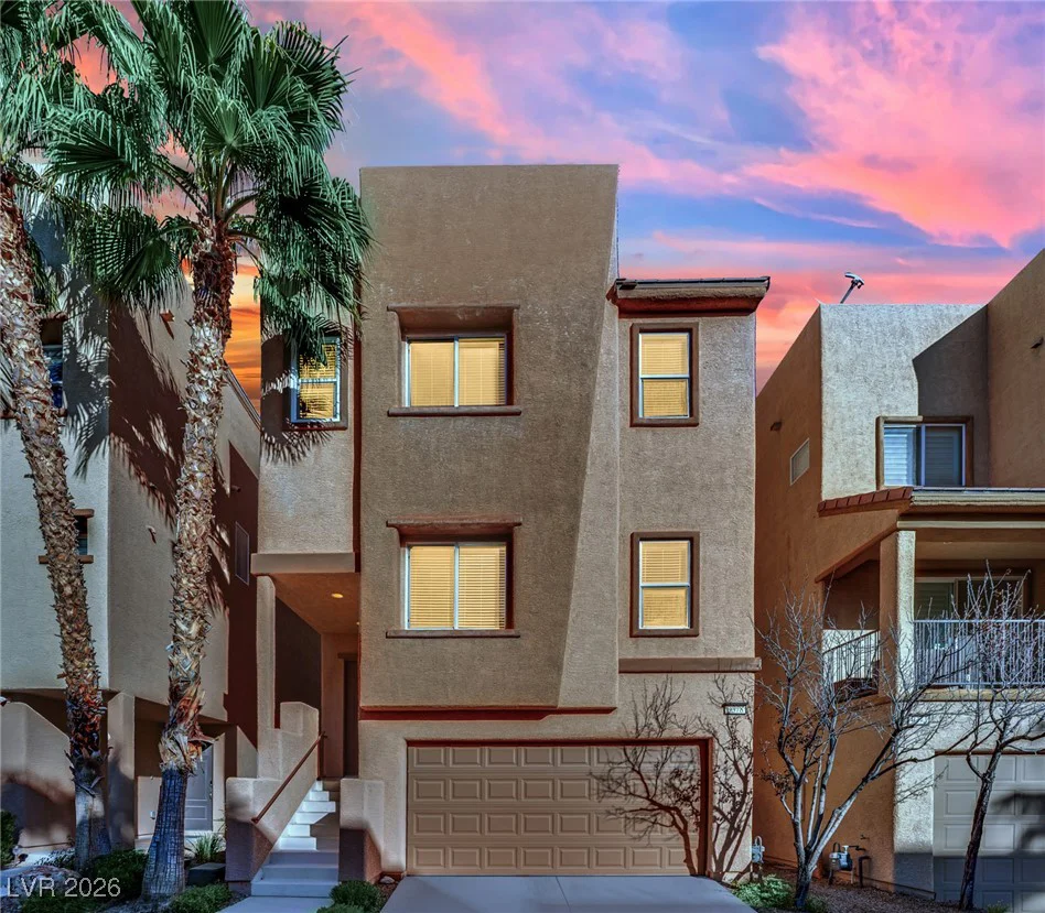 9378 Hilgard, Las Vegas, NV 89178