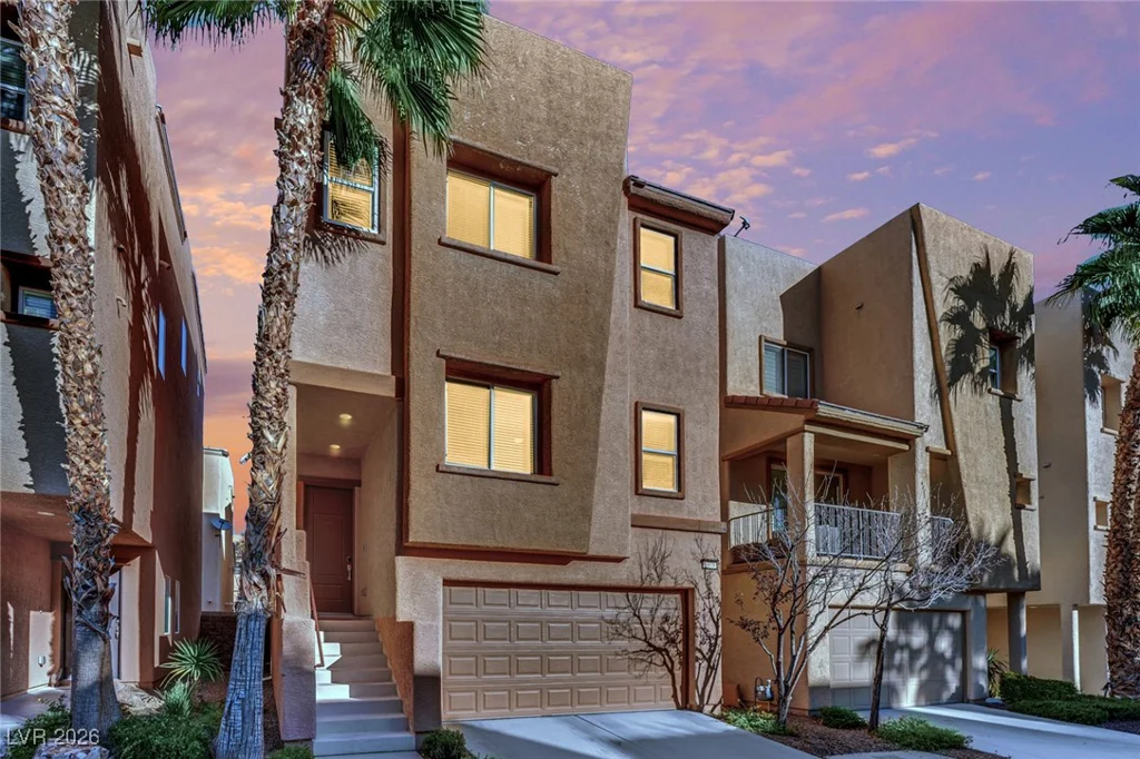 9378 Hilgard, Las Vegas, NV 89178