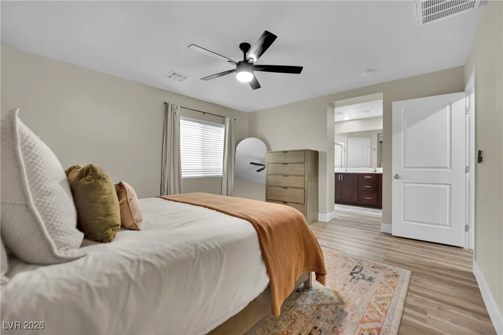 9378 Hilgard, Las Vegas, NV 89178
