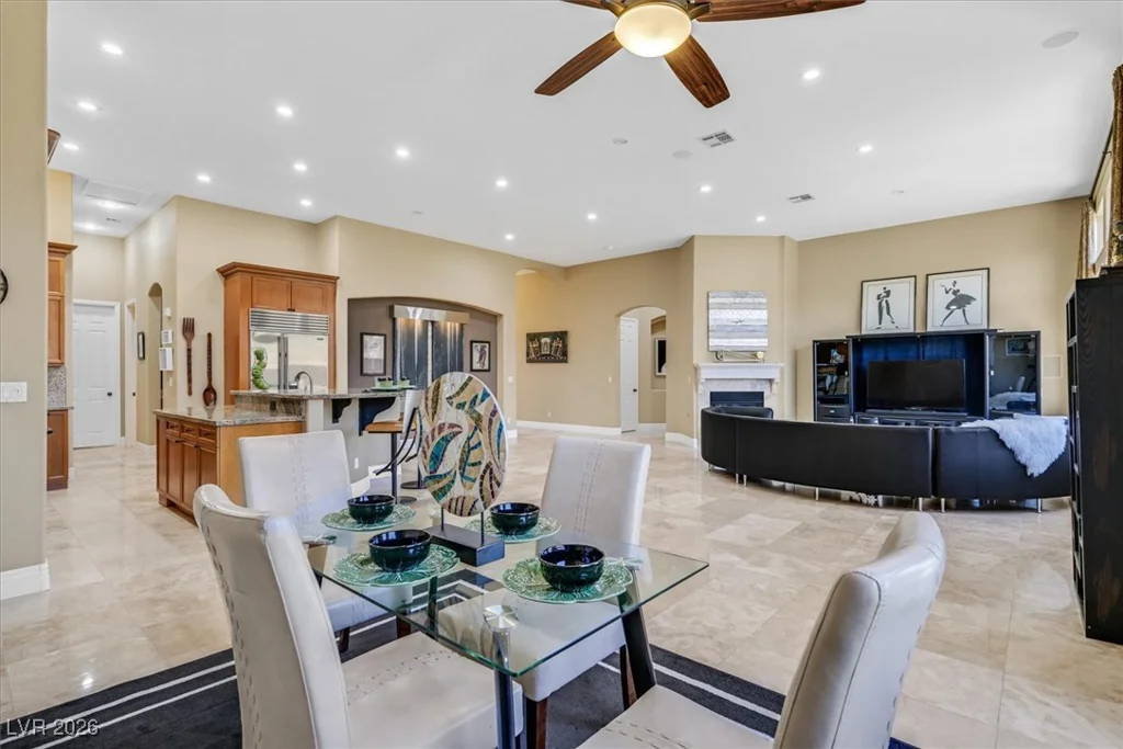 368 Via Sonador, Henderson, NV 89012