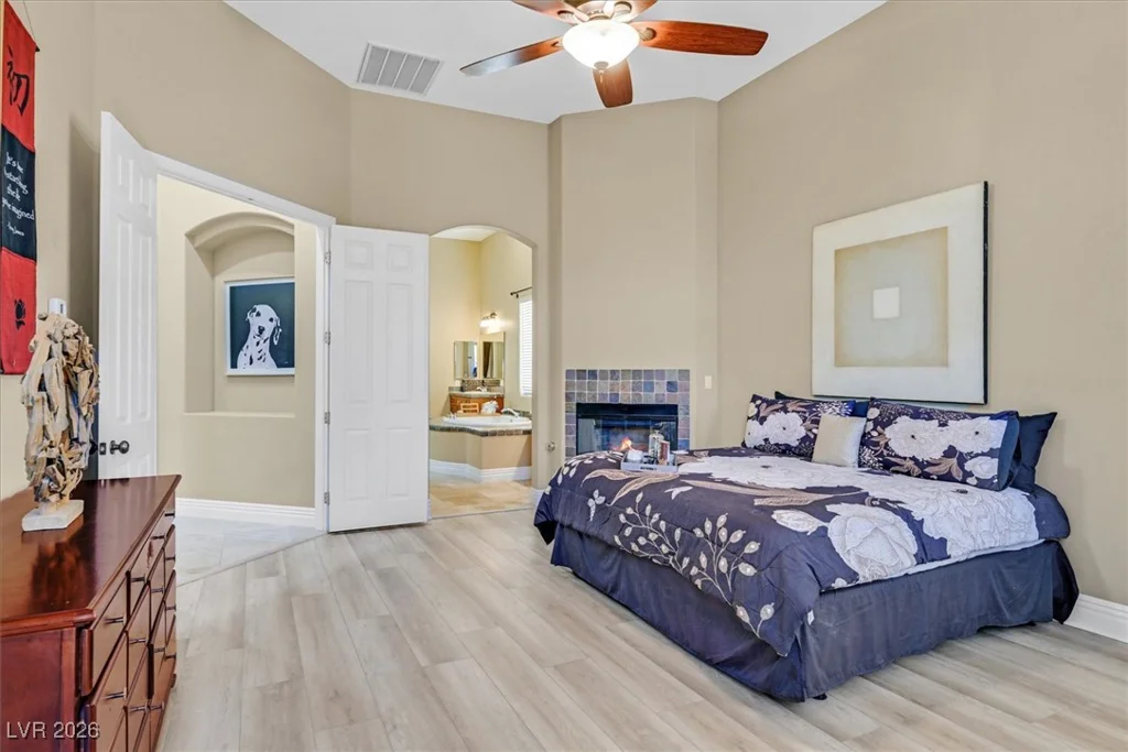 368 Via Sonador, Henderson, NV 89012