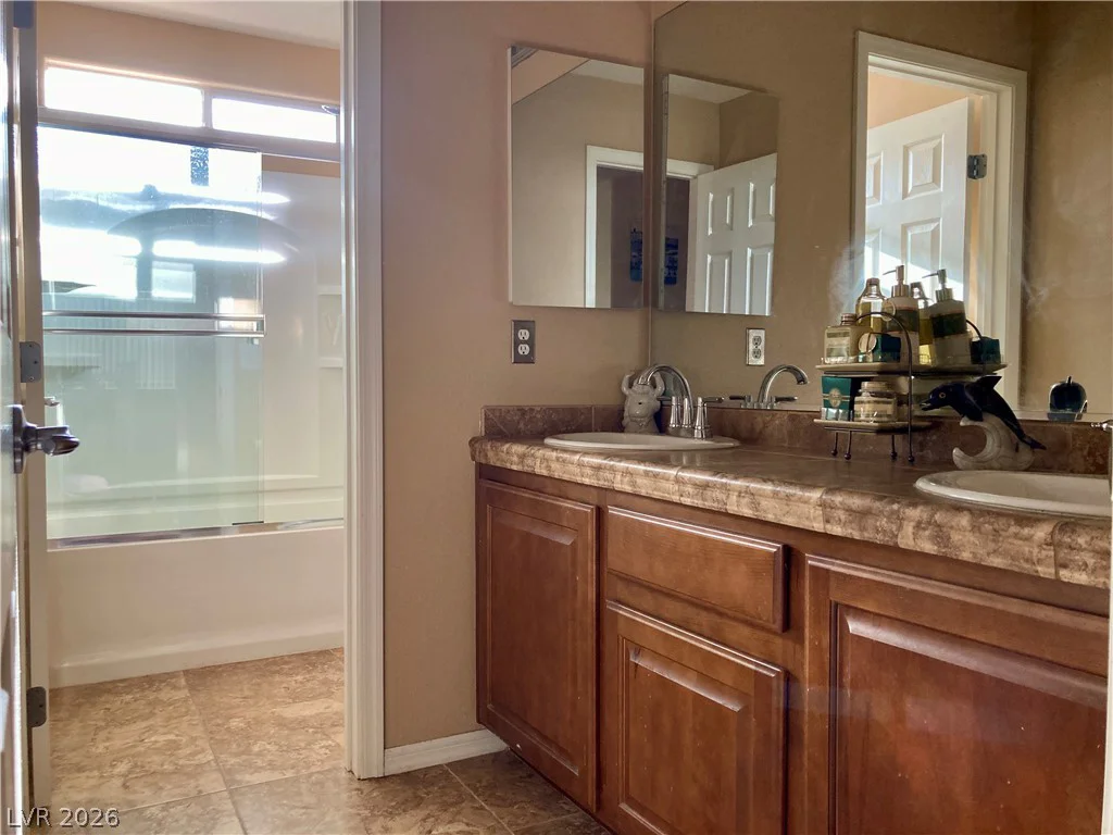 644 Newberry Springs, Las Vegas, NV 89148