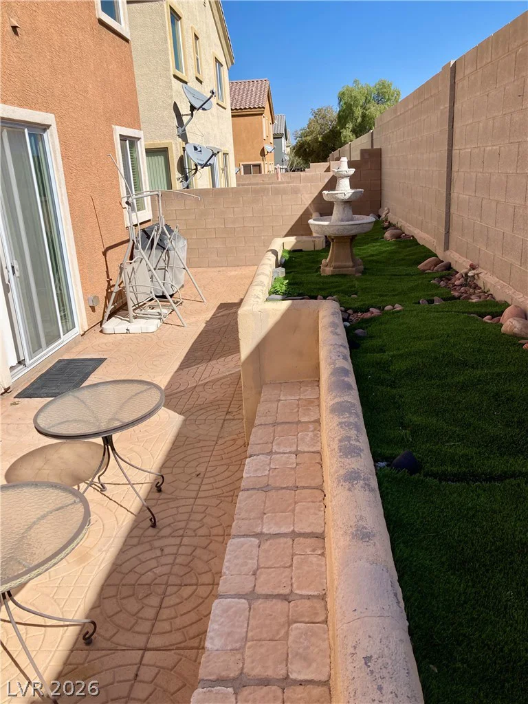 644 Newberry Springs, Las Vegas, NV 89148