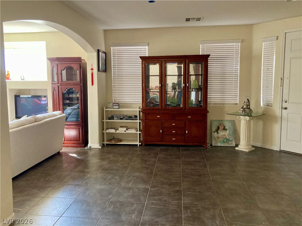 644 Newberry Springs, Las Vegas, NV 89148