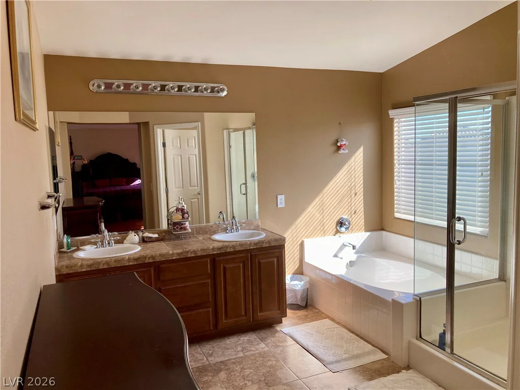 644 Newberry Springs, Las Vegas, NV 89148