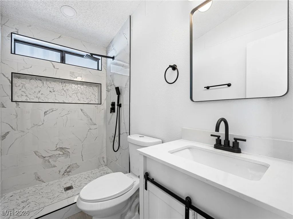 5466 Petaca, Las Vegas, NV 89122