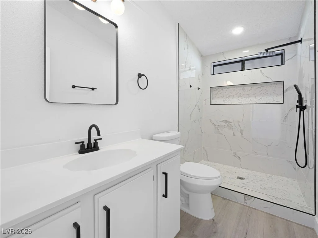 5466 Petaca, Las Vegas, NV 89122