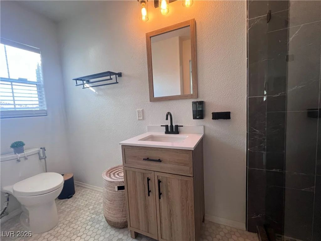 6370 Haleh, Las Vegas, NV 89141