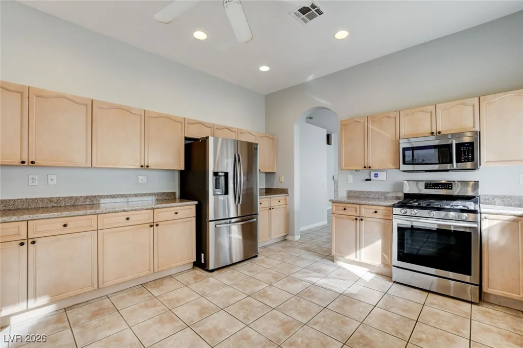 3329 Moon River, Las Vegas, NV 89129