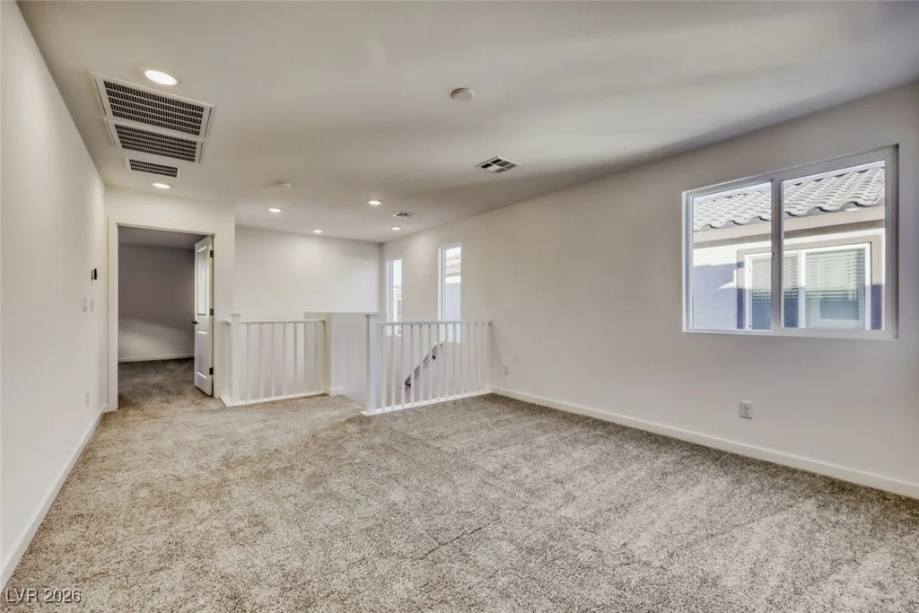 8496 Agate, Las Vegas, NV 89113