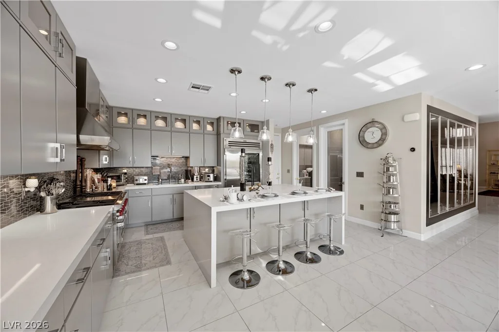 10721 Capesthorne, Las Vegas, NV 89135