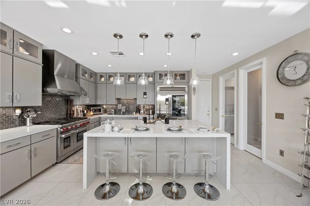 10721 Capesthorne, Las Vegas, NV 89135