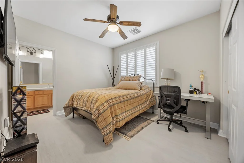 10721 Capesthorne, Las Vegas, NV 89135