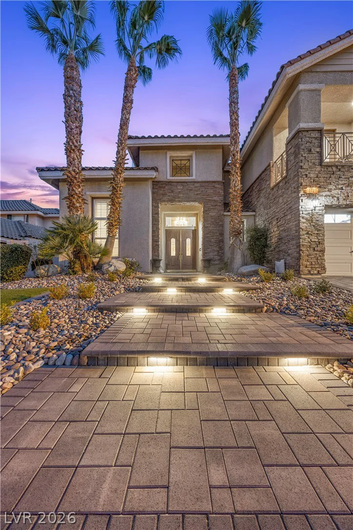 10721 Capesthorne, Las Vegas, NV 89135