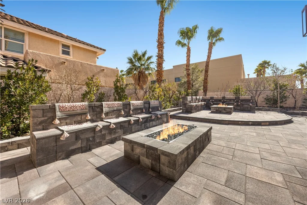 10721 Capesthorne, Las Vegas, NV 89135