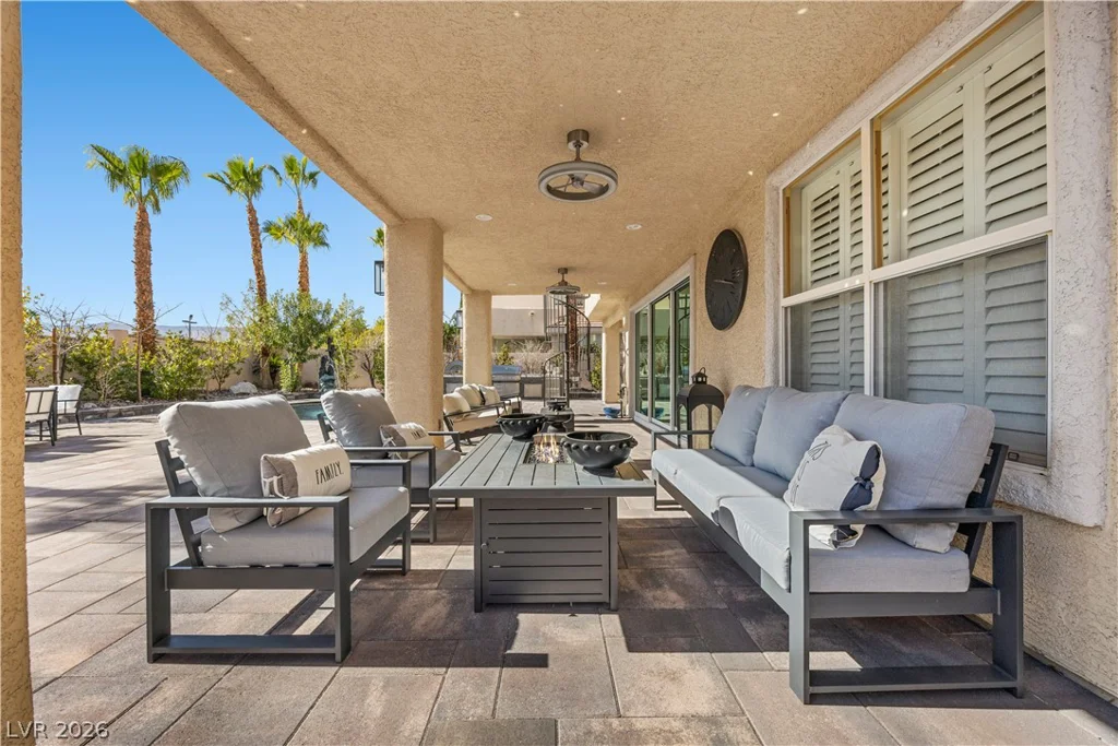 10721 Capesthorne, Las Vegas, NV 89135
