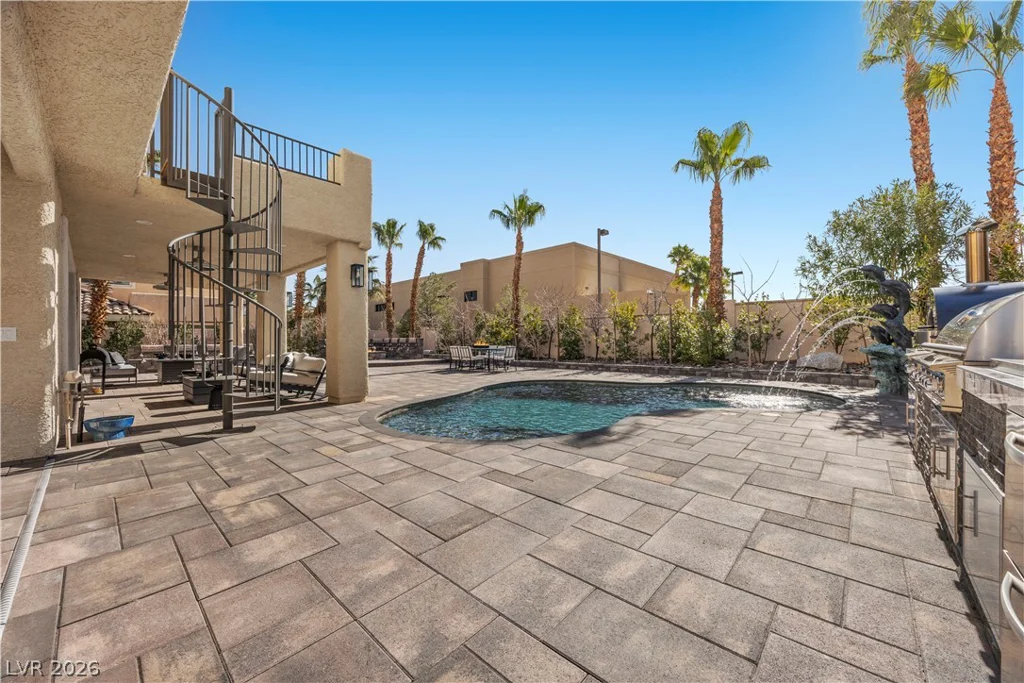 10721 Capesthorne, Las Vegas, NV 89135