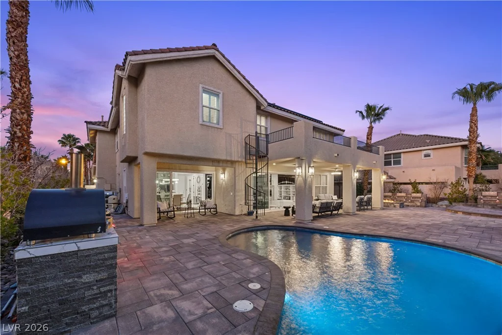 10721 Capesthorne, Las Vegas, NV 89135