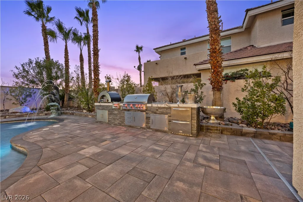 10721 Capesthorne, Las Vegas, NV 89135