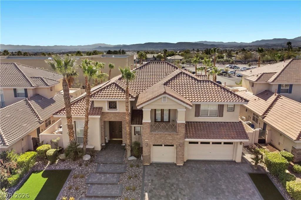 10721 Capesthorne, Las Vegas, NV 89135