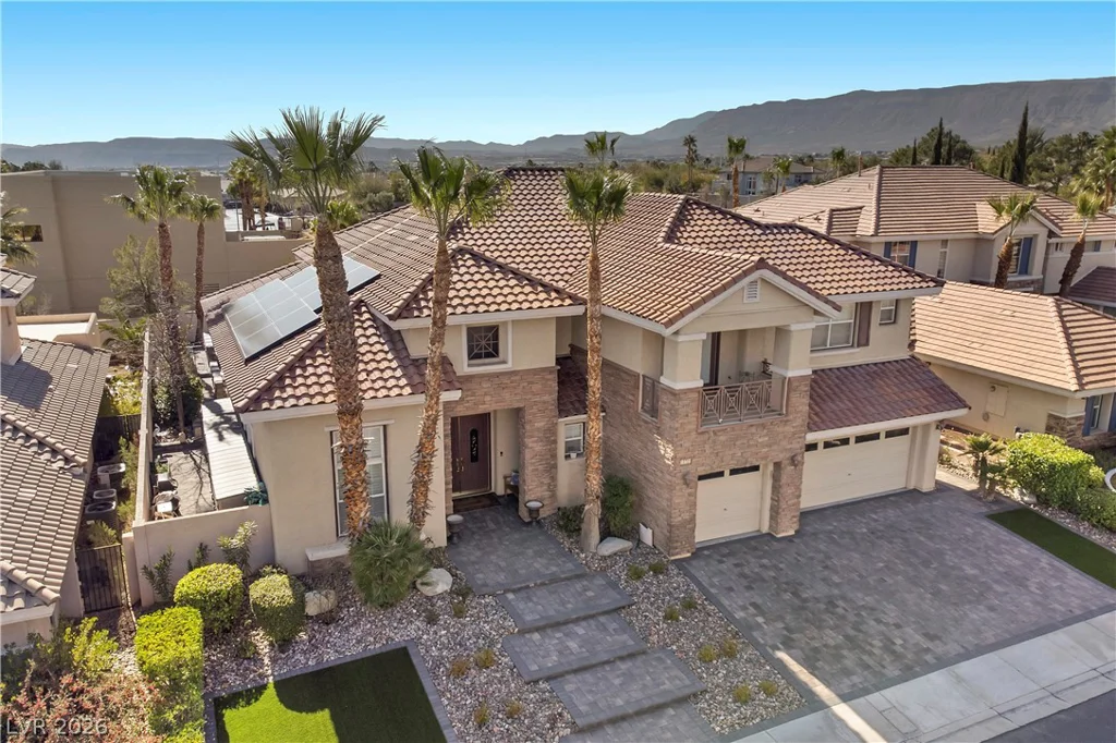 10721 Capesthorne, Las Vegas, NV 89135
