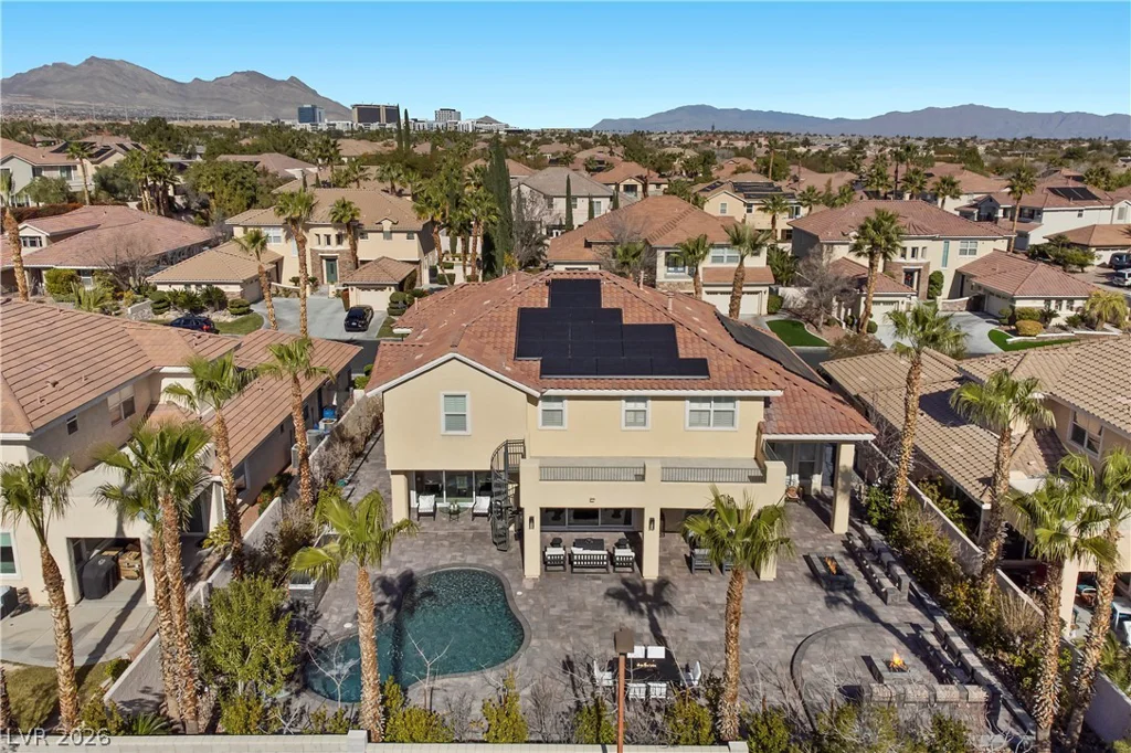 10721 Capesthorne, Las Vegas, NV 89135