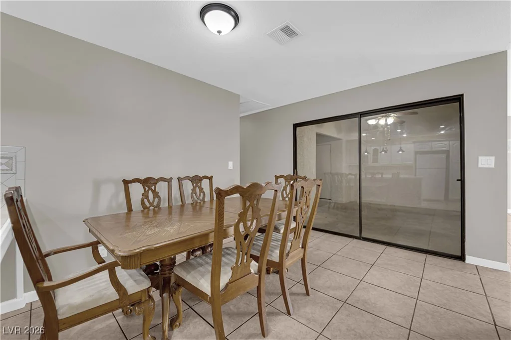 6500 Brushwood, Las Vegas, NV 89107
