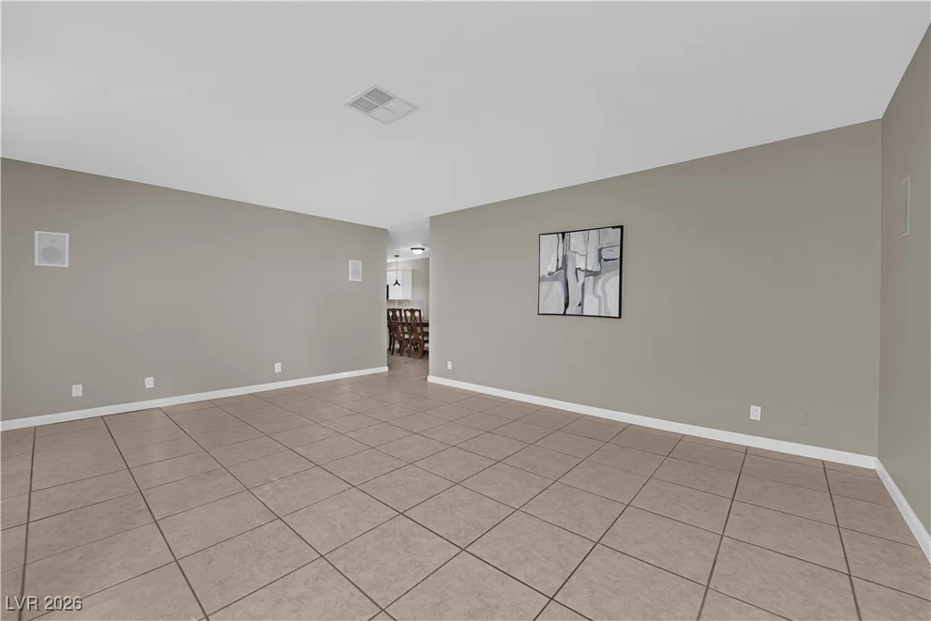 6500 Brushwood, Las Vegas, NV 89107