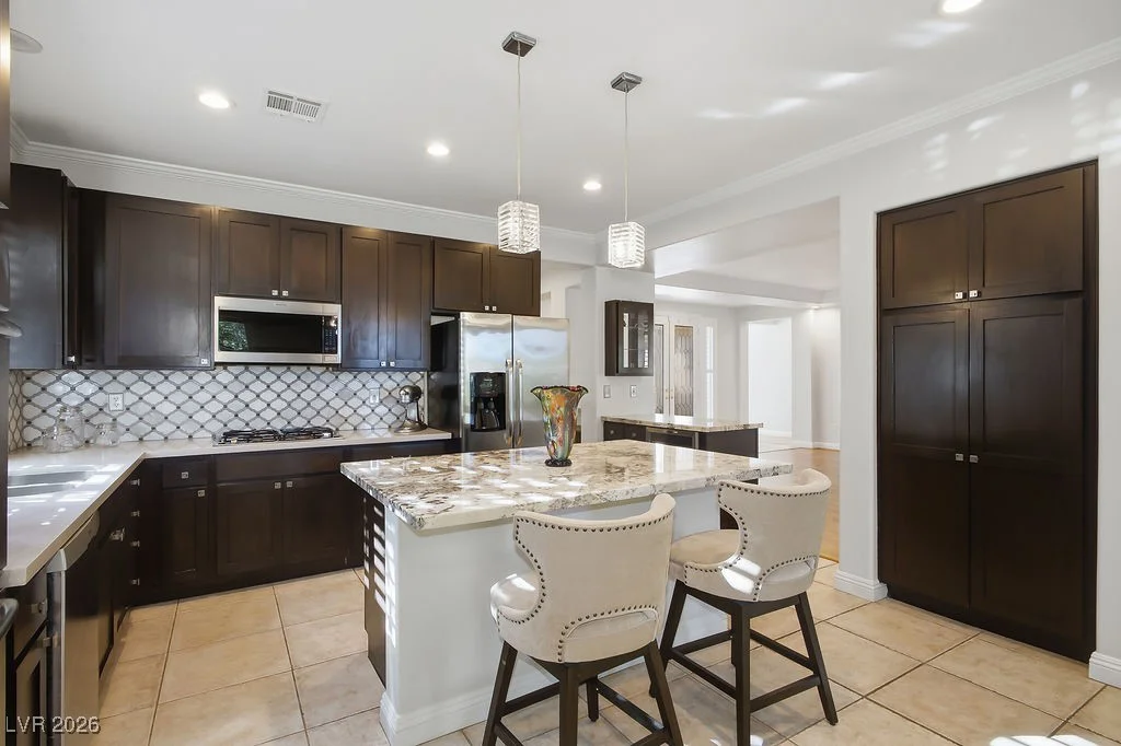 4990 Vincitor, Las Vegas, NV 89135