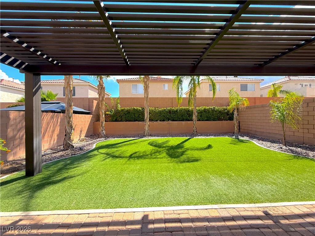 10139 White Mulberry, Las Vegas, NV 89148