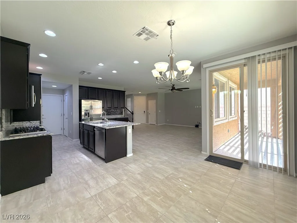 10139 White Mulberry, Las Vegas, NV 89148